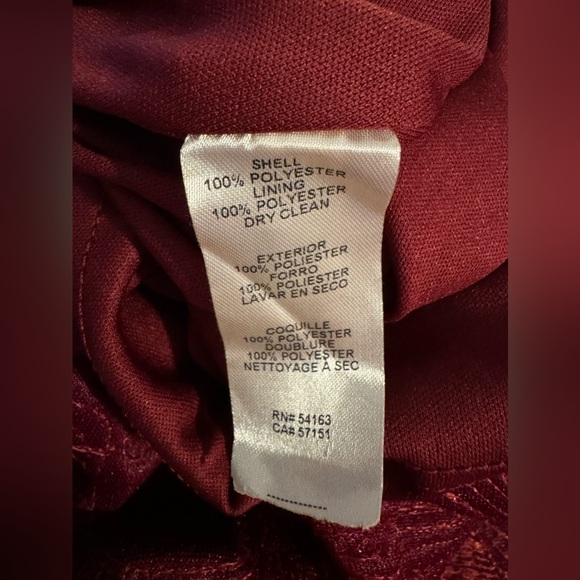 Eliza J wine long formal gown size 2. Sleeveless gown with v neck back. - Picture 10 of 12